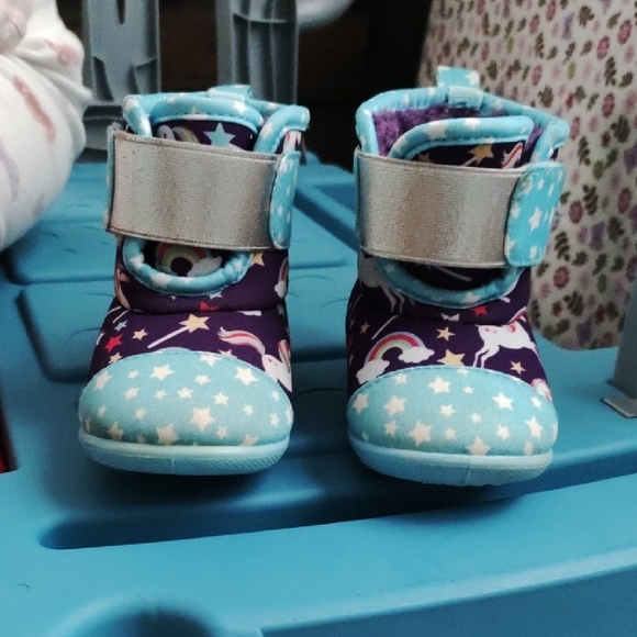 Western Chief Other - Western Chief Kids Unicorn & Star Ankle Boots in Purple and Light Blue